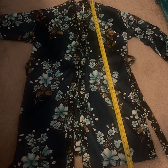 NWT Gorgeous Ann Taylor Loft Kimono - Picture 11 of 11